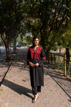 Load image into Gallery viewer, Vari Phulkari Shirt