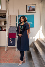 Load image into Gallery viewer, PHULKARI JACKET WITH AMAZING HAND WORK