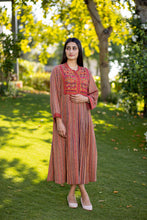 Load image into Gallery viewer, Susi Gather Kurta-APC 201