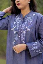 Load image into Gallery viewer, Blue Bird Shirt
