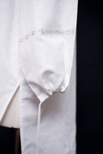 Load image into Gallery viewer, white shirt
