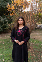 Load image into Gallery viewer, Phulkari Angrakha
