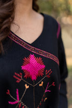 Load image into Gallery viewer, Phulkari Angrakha
