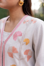 Load image into Gallery viewer, PHULKARI JACKET AND SHIMMERING ARTISTRY PRE - ORDER
