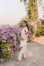 Load image into Gallery viewer, THE HERITAGE SHIRT AND STITCHING MODERN SOPHISTICATION
