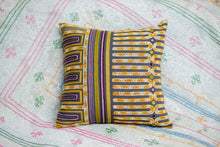 Load image into Gallery viewer, Turkish Geometric Cushion Cover
